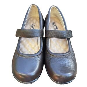 SoftWalk Mary Jane Brown Leather Upper Comfort Wedge‎ Round Toe Shoes Size: 8.5